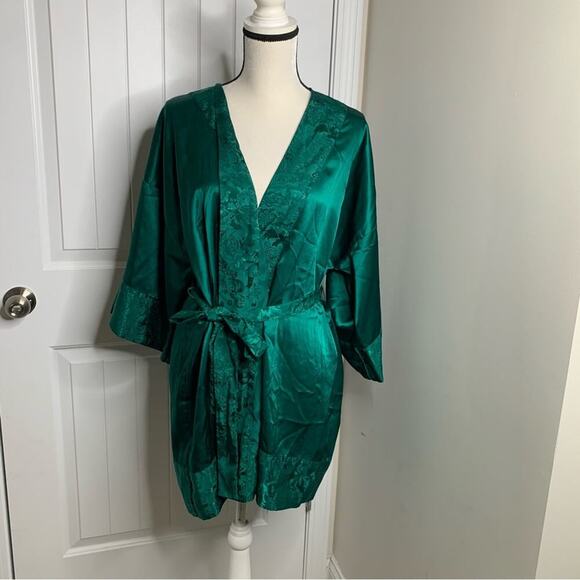 Vintage Victoria’s secret gold label green holiday jacquard robe size large‎ - Picture 2 of 5